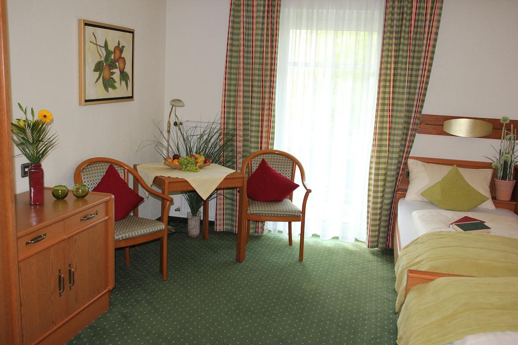 Apart-Hotel Pension Rossmayer Бад-Фюссінг Номер фото